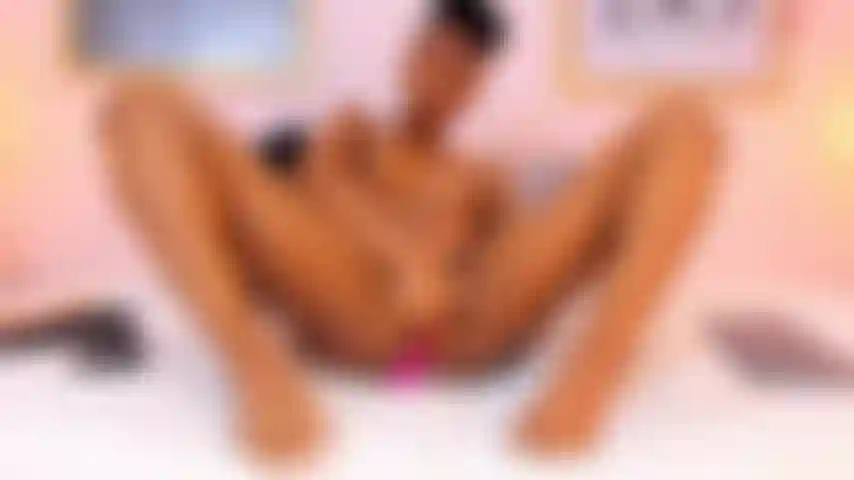 Sexo gostoso demais, masturbo forte e tetas muito salivadas.