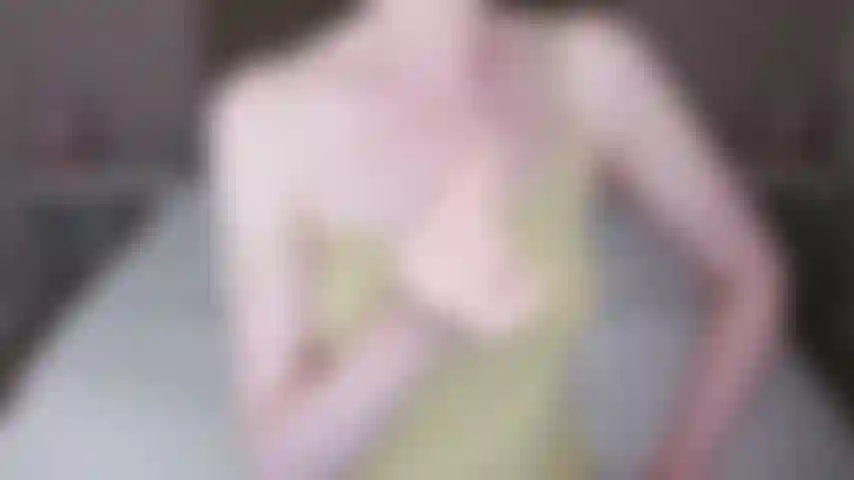 Dominação financeira - você nunca será verdadeiramente feliz até que me dê todo o seu dinheiro. Você pode começar agora comprando este vídeo. Aí, você não se sente melhor?