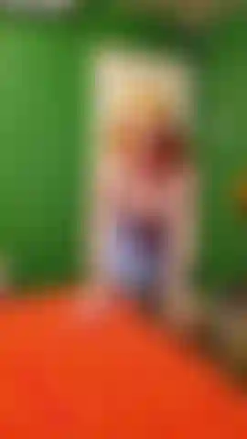 Vídeo solo estilo pov. Eu ia para a academia, mas talvez você devesse ser meu cardio?... Roleplay pov com diversão montando no dildo.