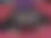 Twerk em leggings transparentes.