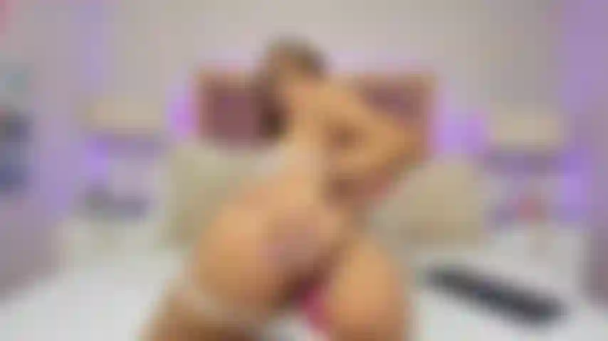 Quebrando minha bunda.