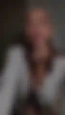 Você quer provar minha doce buceta.