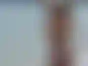 Meu corpo adora sentir a brisa do mar.