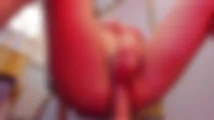 Me faça gozar, enquanto isso acontece quero todo seu pau dentro.