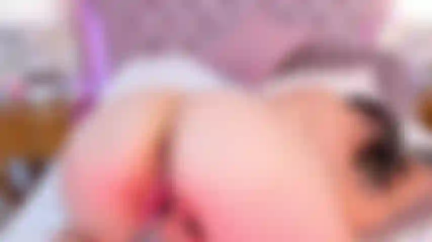 Um suco social, apertado e molhado.