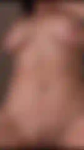 Depois de um bom banho... Eu estava pegajosa e molhada mmm.