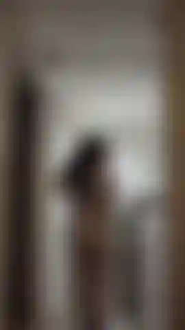 Sem áudio, modelo anny em casa.