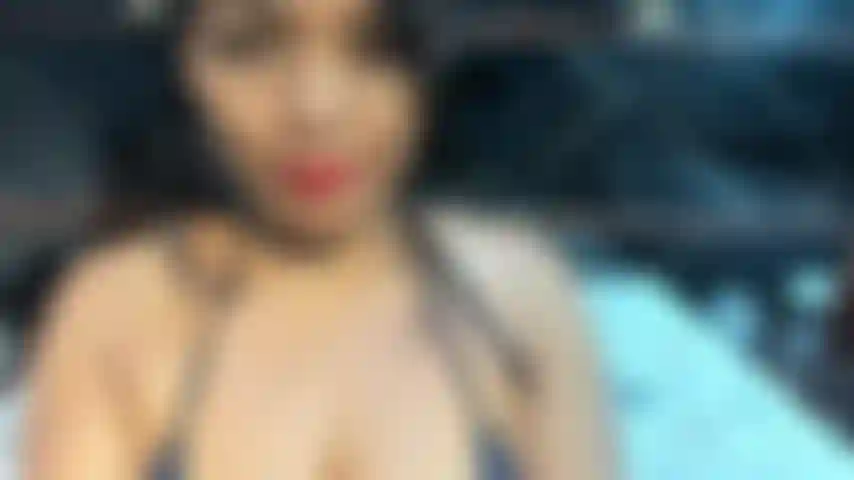 Estou pronta para você me foder com força agora.