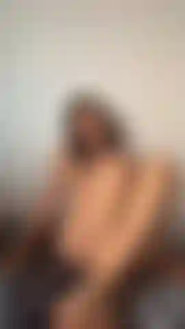 Doce gatinha aprecia sua buceta em diferentes posições #teen18+ #latina #hot #petite #sexy #withe #surprise #tease #cute #sweet #flawless #nacked.