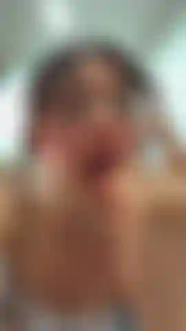 Garota gostosa come e lambe porra durante brincadeira com saliva e língua de um jeito sexy #cute #sexy #hot #horny #hottie #flawless #cutegirl #sexygirl #hotgirl #hornygirl #hottiegirl #flawlessgirl #hardcore #saliva #cum #lick #toungue #glasses #teen18+ #streamate #nsfw #sexylips #viral #fyp #drip #latina #bratty #brat #latinagirl #ass