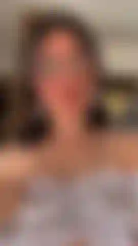 Doce garota brinca com seus seios na frente da câmera, provocação suave, topless #latina #sweet #cute #teen18+ #hot #horny #hottie #sexy #flawless #sex #topless #breast #nipples #tits #boobs #smalltits #smallboobs #pinknipples #seduction #sensual #latinahorny #sweetgirl #panties #pov #pigtails #natural #glasses #shy #cutegirl #cuteface #bigass #bigboot #bigbooty #gigantass #gigantboot #gigantbooty #moan #pleasure #inne #tease #softporn #adultcontent #xxx #puffynipples #viral #camgirl #collombiangirl #colombian #booty #boot #ass.