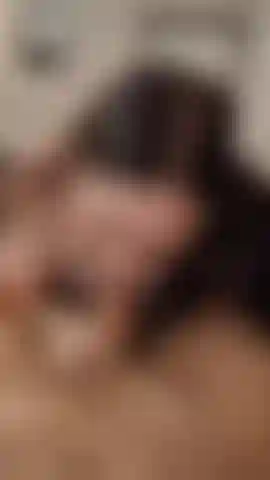 Sextape - me vejam engolindo o pau dele.