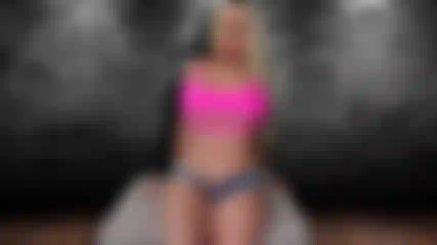 Chupo seu pau papai e você goza em cima de mim!