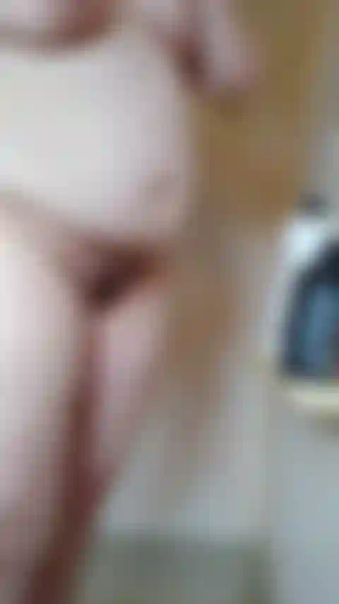 Depilada com shleigh... Cabeluda, peluda, grávida, bucetinha, careca! Xx.