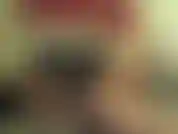 Vibrador de vidro enfiou na minha boceta molhada e gostosa.