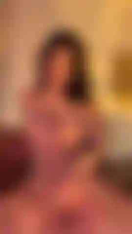 You can RUB my trimmed pussy