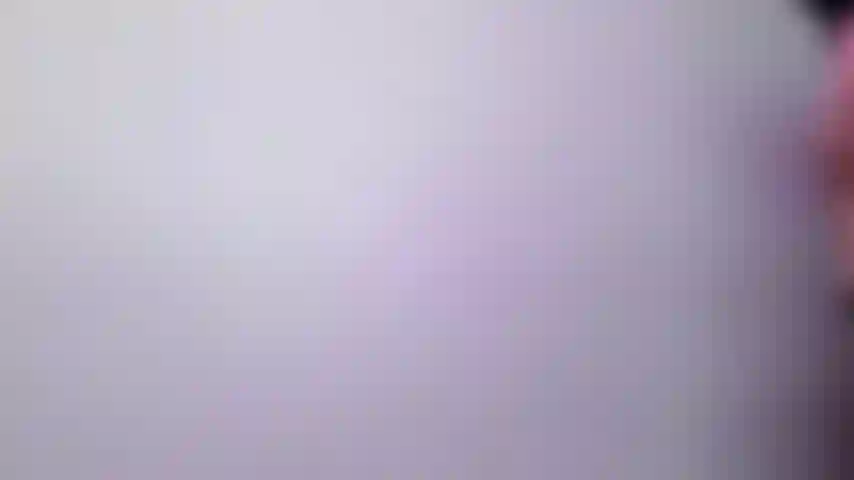 Esfregue esperma em si mesma como deusa.