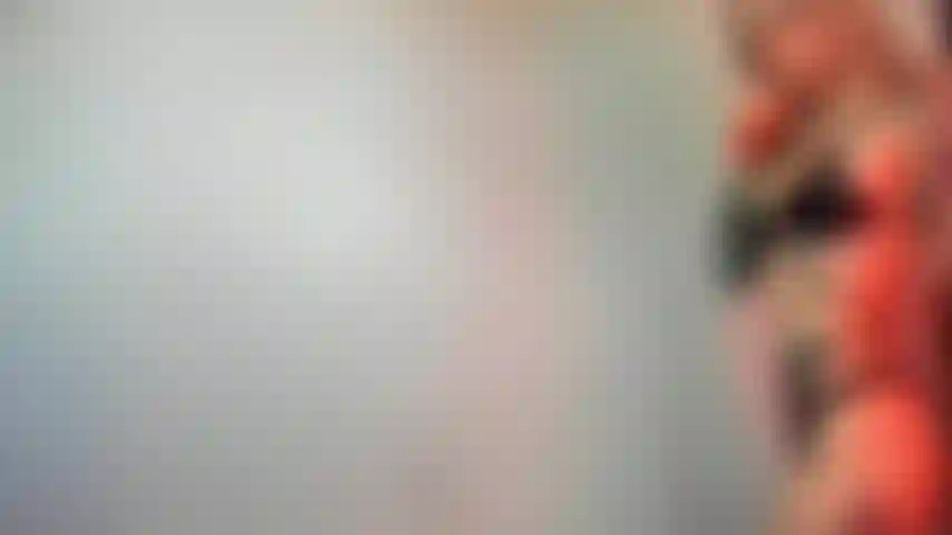 Sua chupada de pau me excita.