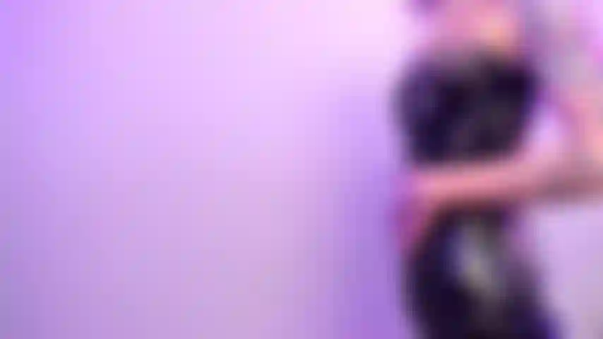 Masturbe-se com meu espartilho de pvc - contagem regressiva.