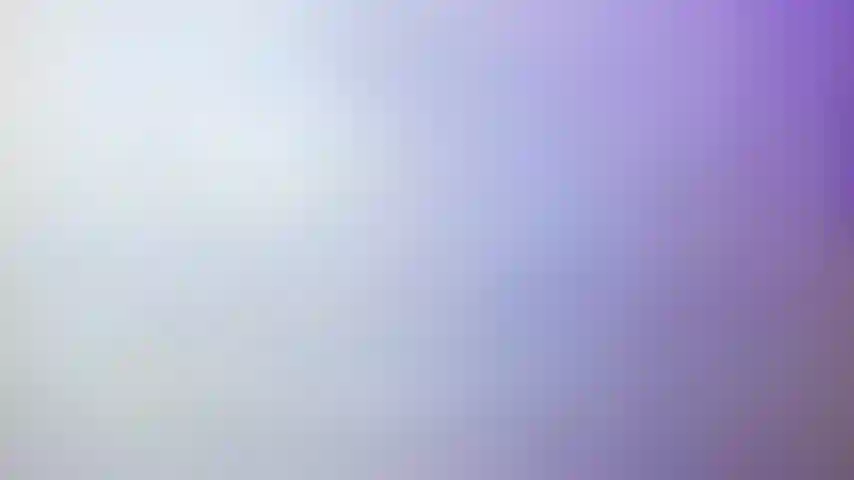 Sexy bunda redonda em meias arrastão.