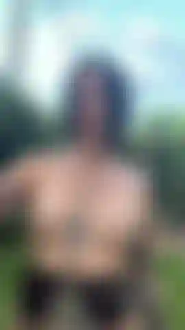 Pov como se estivesse pulando nele.