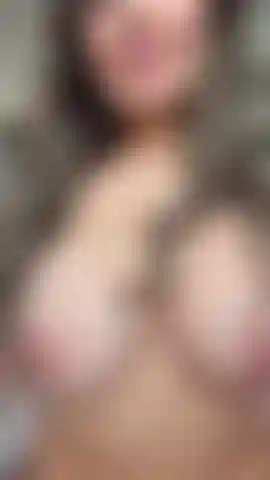 Brincando comigo mesma me veja gozar ;).
