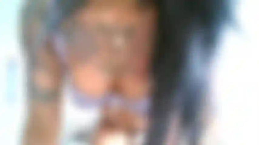 Cuspe, engasgo, baba, garganta profunda, anal, gozada.