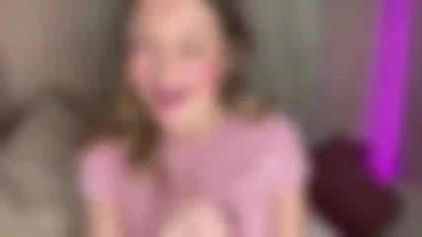 HOMEWRECKER FACIAL: we sneak into the bathroom of a party