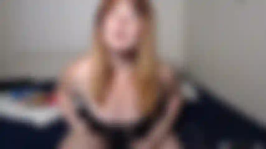 Traia sua namorada comigo!