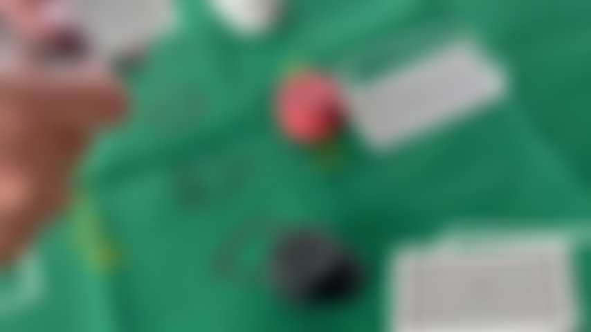 Sessão de strip poker picante.