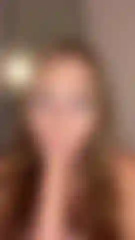 Chupando seu pau e fodendo minha buceta até gozar e esguichar!