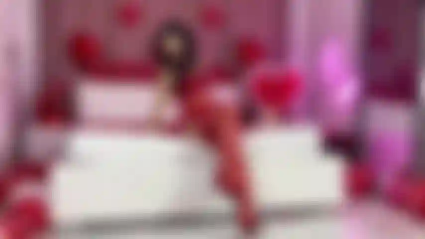 Sou sua neste dia dos namorados! Venha e me leve!