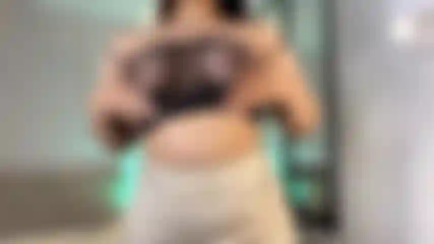 Adoro foder e chupar.