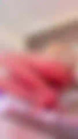 Prove minha bucetinha suculenta coma o momento e faça meus dedos irem na velocidade mais rápida, adoro quando você toca minha bucetinha gostosa e me faz gemer.