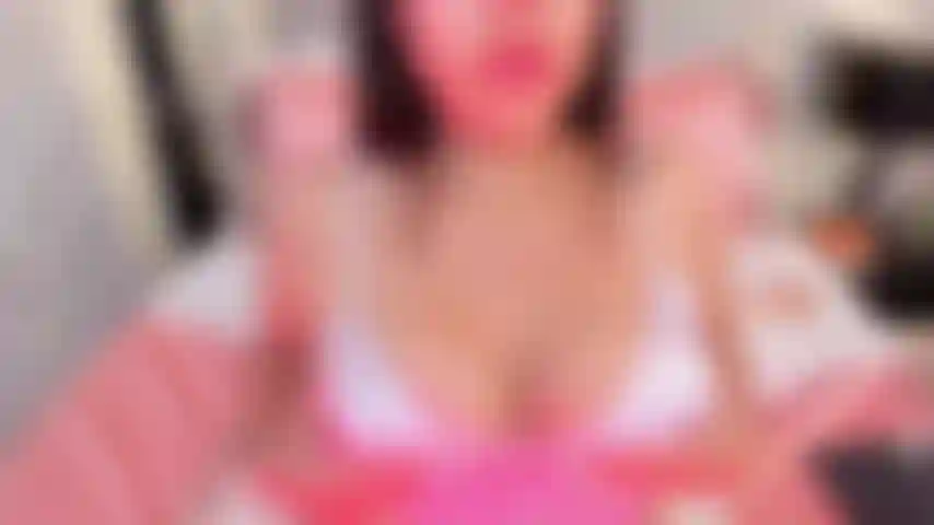 Deixe-se seduzir pelos meus lindos peitos.