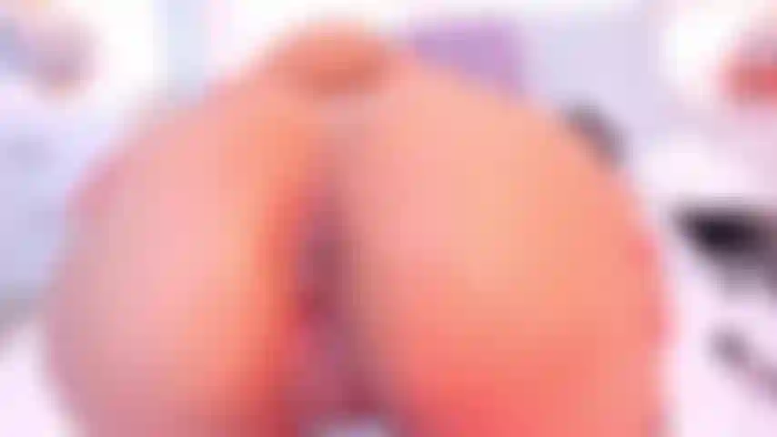 You're going to see my ass expand just the way you like it.