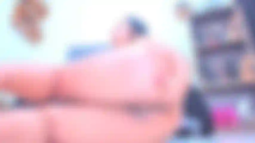 -Dedilhando o cu -cremoso.