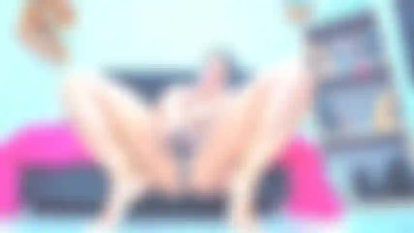 -PUSSY FUCK
-SQUIRT
-CREAMY PUSSYY
-BLACK TOY