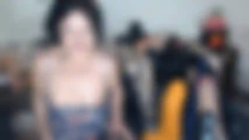 Muuuito esguicho, muuuito apertada.