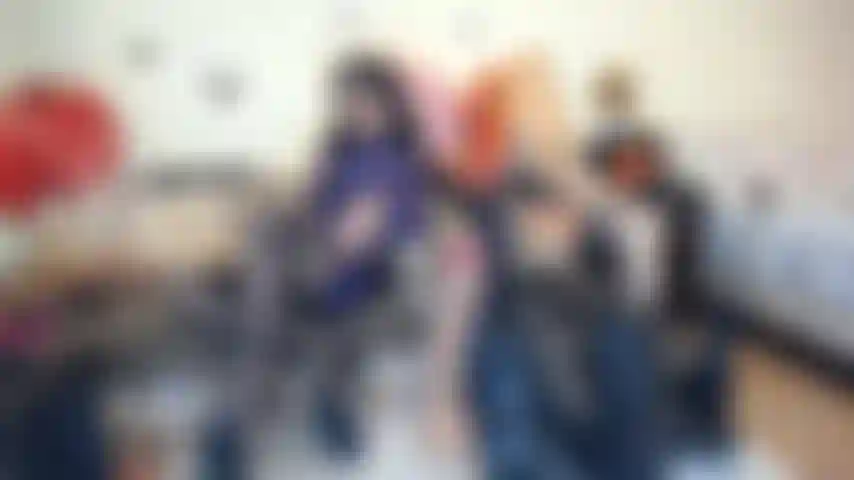 Filho da puta extremamente sexy e desagradável.