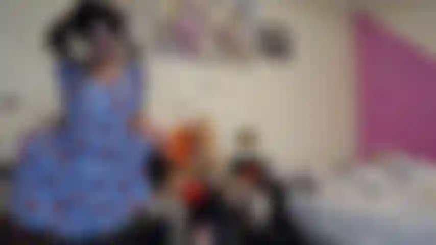 Me castigue porque não tenho calcinha.