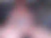 Vamos jogar um jogo! Se eu cair em um número par, você pode acariciar. Se eu cair em uma quantia ímpar, você para de acariciar! O video termina com cei!