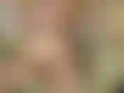 Observe como eu fodo meu brinquedo de menino montando-o então no missionário. Adoro uma boa foda!