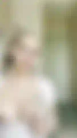 Mostrando a você o quão fundo eu posso fazer garganta profunda com meu novo pau de 8 polegadas.