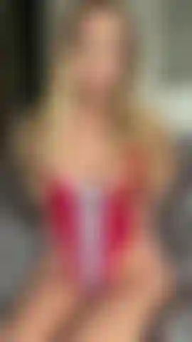 Plug anal vermelho peça única.