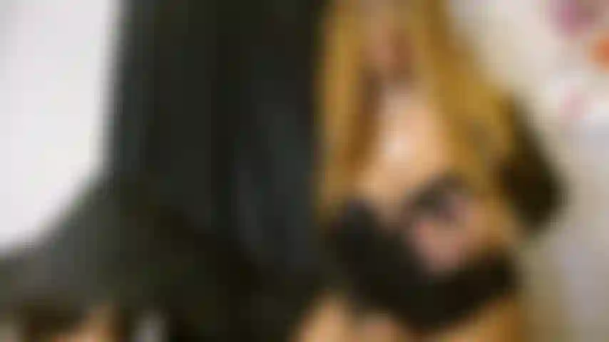 Estou em busca de uma aberração.