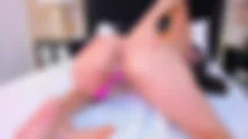 4 Dedos na minha bunda.