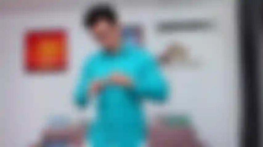 Se você nunca ouviu falar disso antes, aí está... Espirrando e fazendo-o disparar uma carga.
