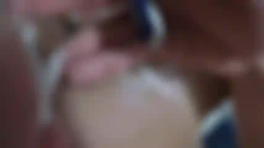 Raspando meu pau e bolas - parte 2.