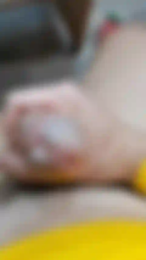 Mostrando o pau "corda".